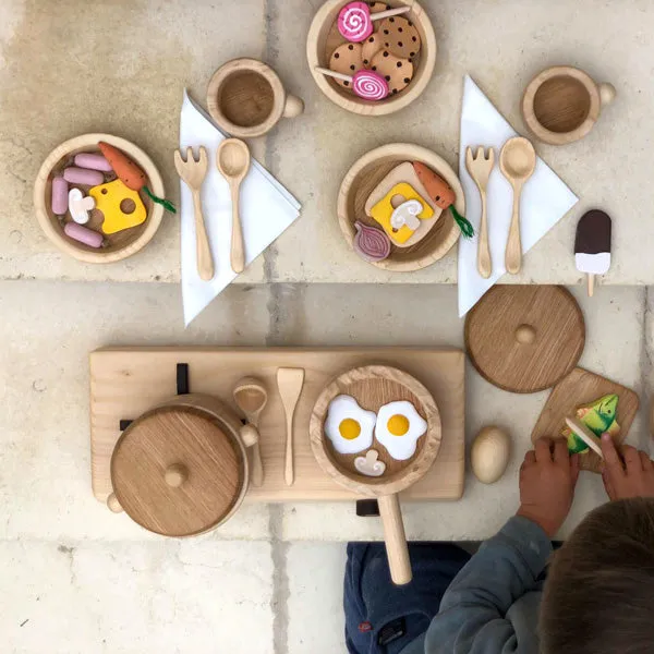 Bumbu Toys Plates, Mugs and Silverware SET